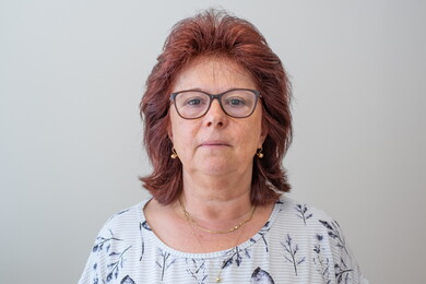 Invoicing & Contracts Božena Petráková Božena Petráková